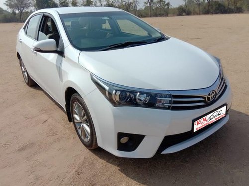 Used Toyota Corolla Altis 2014 car at low price