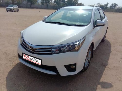 Used Toyota Corolla Altis 2014 car at low price