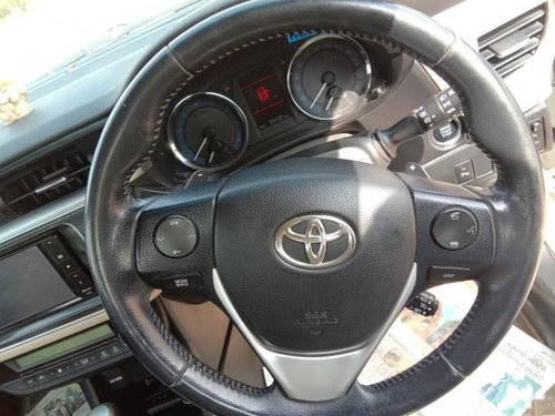 Used Toyota Corolla Altis 2014 car at low price