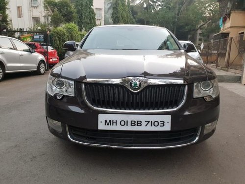 Used Skoda Superb 2012 car at low price