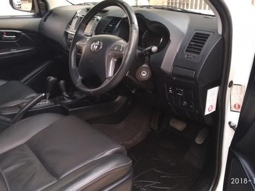 Toyota Fortuner 4x4 AT 2015 for sale