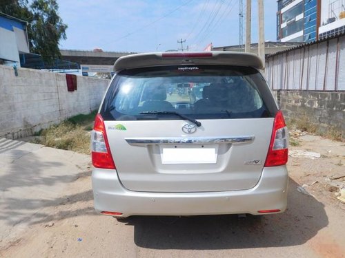 Used 2013 Toyota Innova car at low price