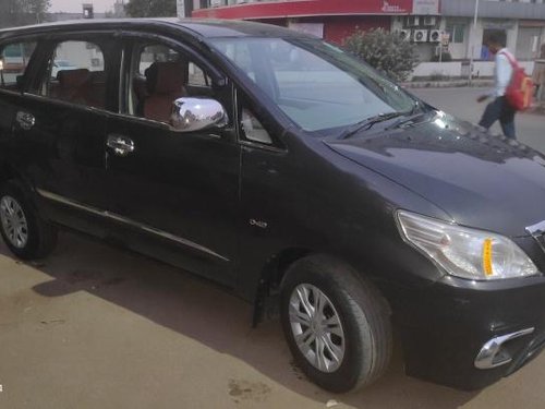 Used Toyota Innova 2012 car at low price