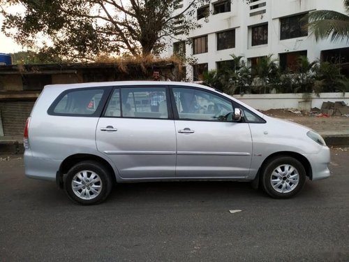 Used Toyota Innova 2009 car at low price