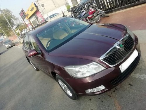 Used Skoda Laura Ambiente 2.0 TDI CR MT 2013 for sale