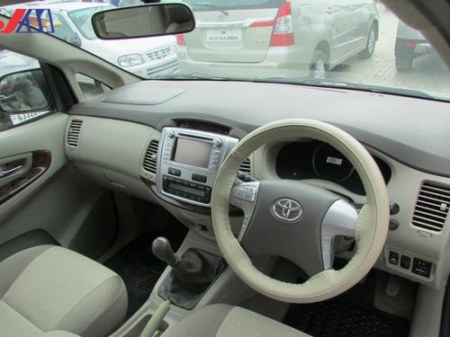 2013 Toyota Innova for sale