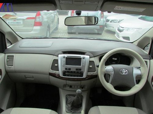 2013 Toyota Innova for sale