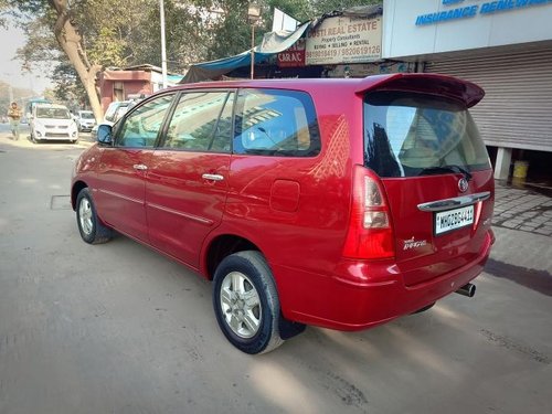 Used Toyota Innova 2008 car at low price