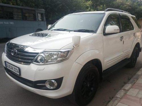 Toyota Fortuner 4x2 AT 2015 for sale