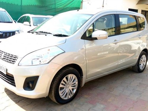 Used Maruti Suzuki Ertiga car at low price