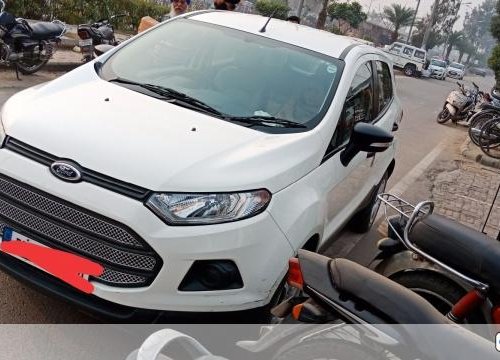 Used Ford EcoSport 2016 car at low price