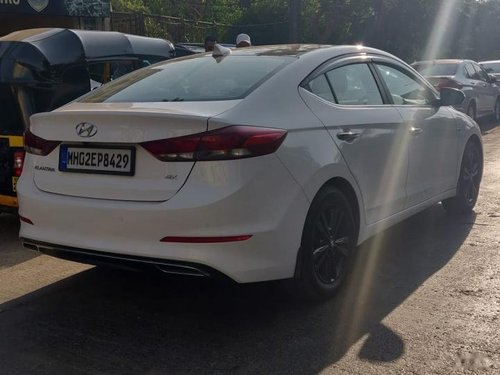 Hyundai Elantra 2.0 SX Option AT 2017 for sale