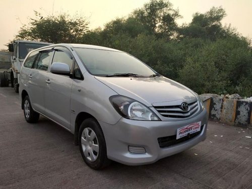 Used Toyota Innova 2.5 GX 8 STR BSIV 2010 for sale