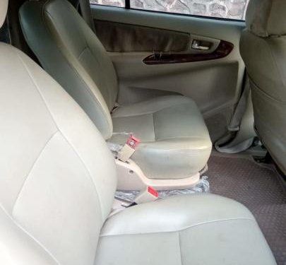 Toyota Innova 2004-2011 2012 for sale