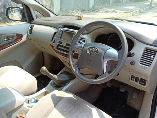 Used Toyota Innova 2013 car at low price