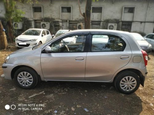 Used Toyota Etios Liva car 2015 for sale at low price