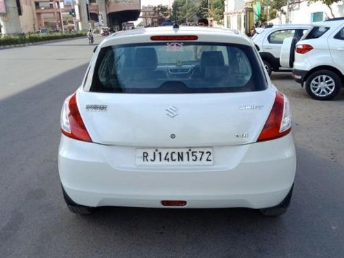 Used Maruti Suzuki Swift 2011 car at low price