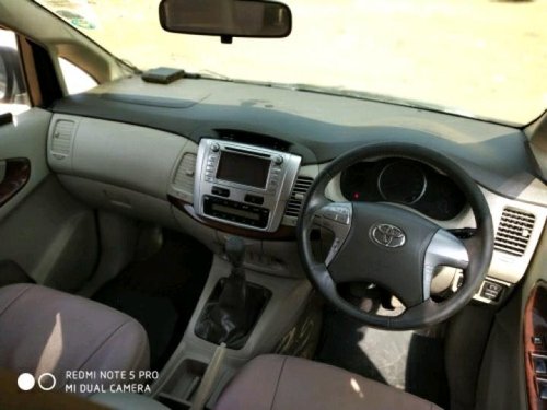 Used Toyota Innova 2004-2011 in 2012  for sale car at low price