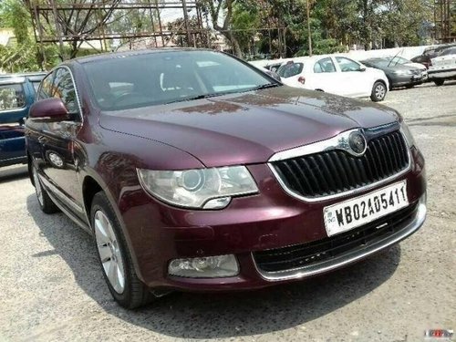 Used Skoda Superb 2013 car at low price