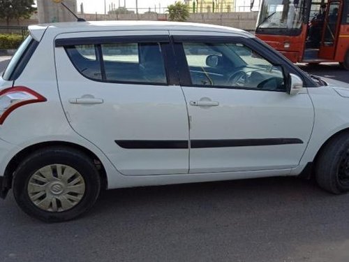 Used Maruti Suzuki Swift 2011 car at low price