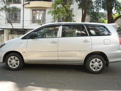 Toyota Innova 2004-2011 2010 for sale