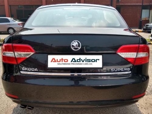 Used Skoda Superb 2015 car at low price