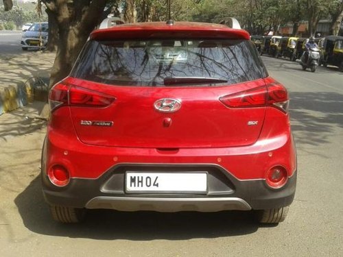 Used Hyundai i20 Active car at low price