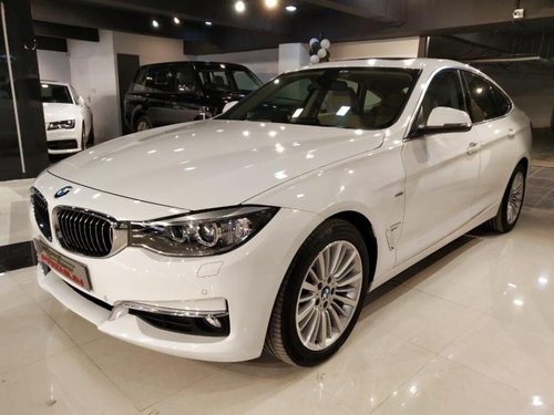 Used BMW 3 Series car at low price