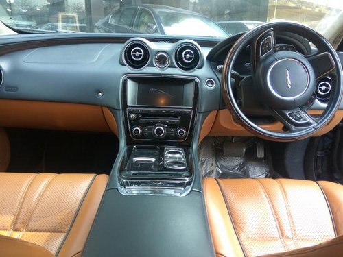 Used Jaguar XJ car at low price