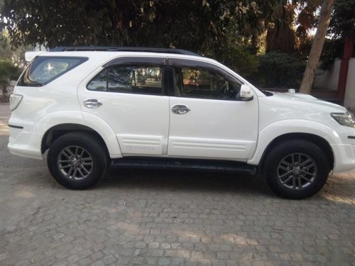 Toyota Fortuner 4x2 AT 2013 for sale