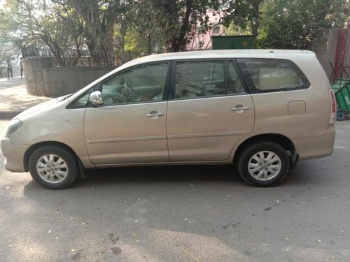 Toyota Innova 2004-2011 2009