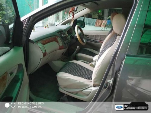 2011 Toyota Innova 2004-2011 for sale at low price