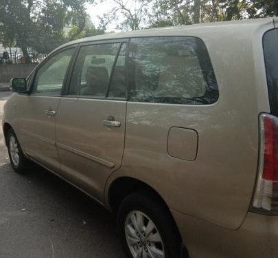 Toyota Innova 2004-2011 2009