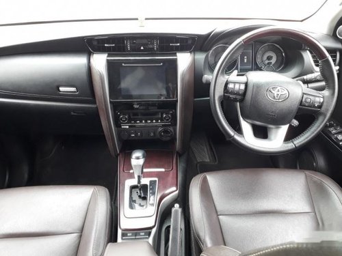 Used Toyota Fortuner 2.8 4WD AT 2017 for sale