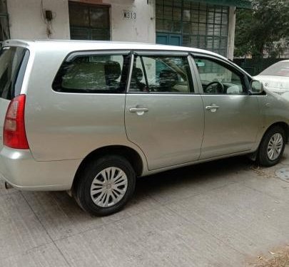 Used Toyota Innova 2007 car at low price