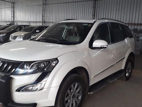 Mahindra XUV500 AT W10 FWD 2017 for sale
