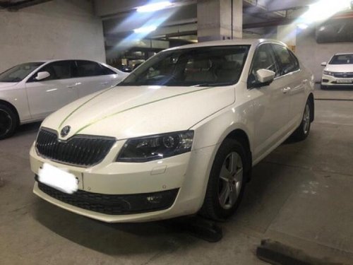 Used Skoda Octavia 2016 car at low price