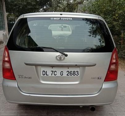 Used Toyota Innova 2007 car at low price