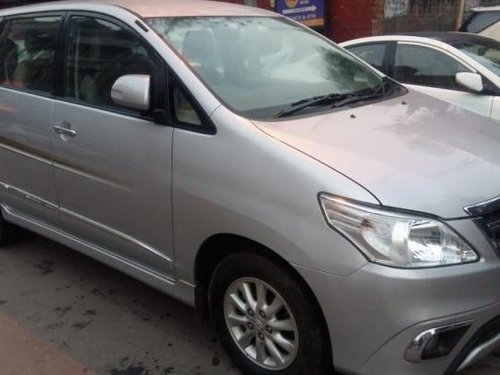 Used Toyota Innova 2014 car at low price