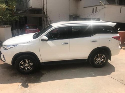 Used Toyota Fortuner 4x4 AT 2016 for sale