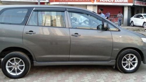 Good as new 2013 Toyota Innova for sale