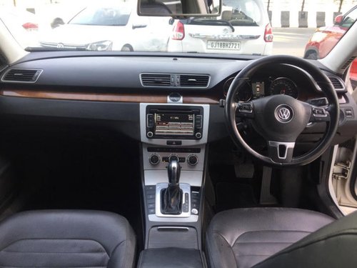 Volkswagen Passat Diesel Highline 2.0 TDI 2012 for sale