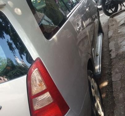 Used Toyota Innova 2006 car at low price