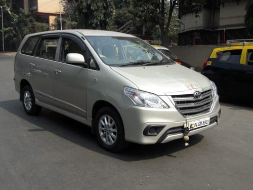 Used Toyota Innova 2014 car at low price