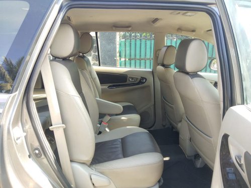 Used Toyota Innova 2.5 ZX Diesel 7 Seater BSIII 2014 for sale