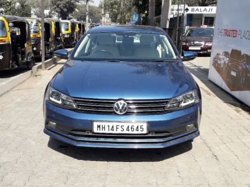 Volkswagen Jetta 2013-2015 2.0L TDI Highline AT 2015 for sale