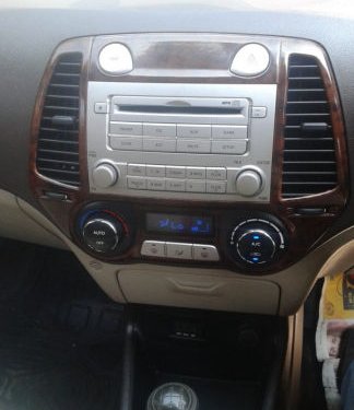 Used Hyundai i20 car 2011 for sale at low price