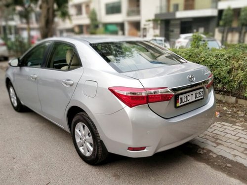 Used Toyota Corolla Altis 2015 car at low price