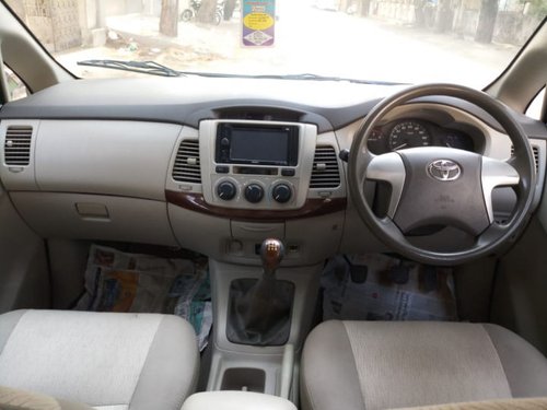 Toyota Innova 2.5 GX (Diesel) 8 Seater BS IV by owner 