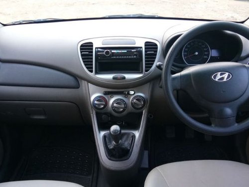 Used Hyundai i10 car at low price